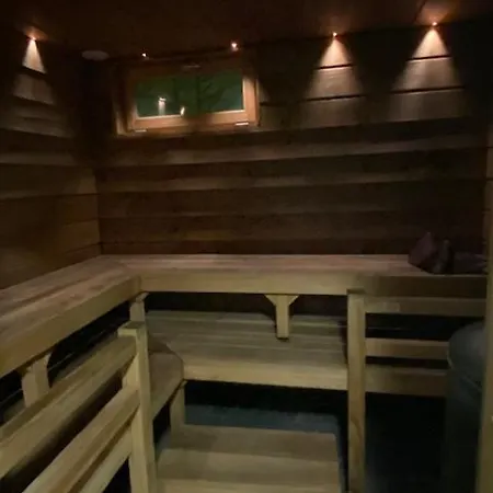 Apartamento Guesthouse Kaersaemaeki Kärsämäki
